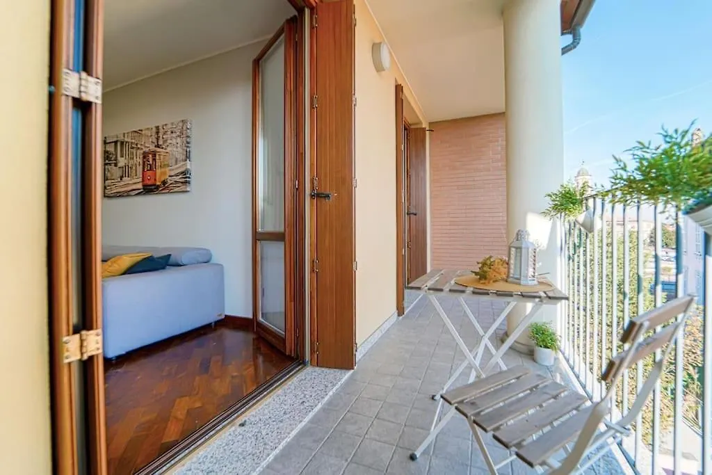 Apartment Incantevole Appartamento A Gaggiano Sul Naviglio! Italy